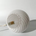 Load image into Gallery viewer, Vetri Murano Egg lamp