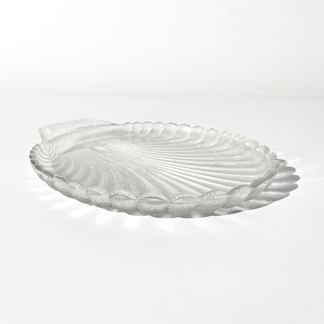 Shell serving set