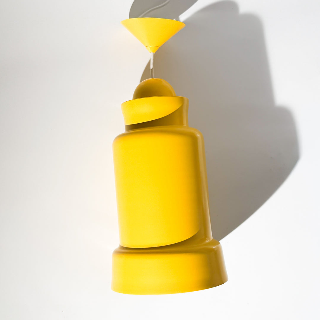 Metallic pendant lamp