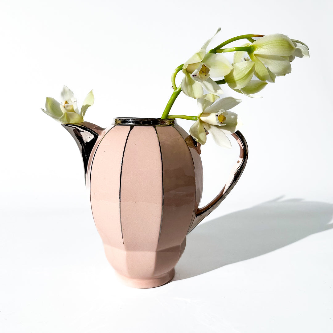 Teapot- vase