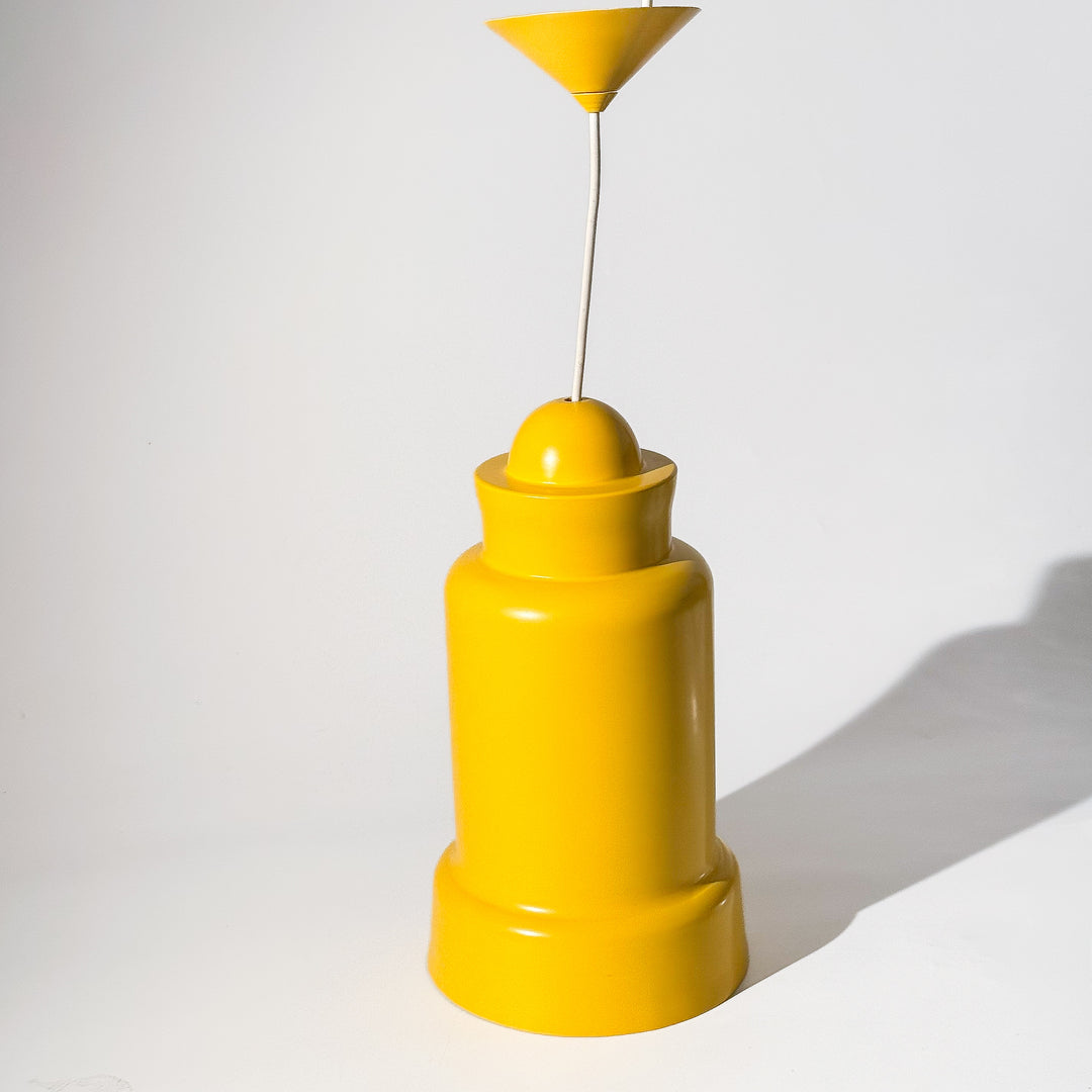Metallic pendant lamp